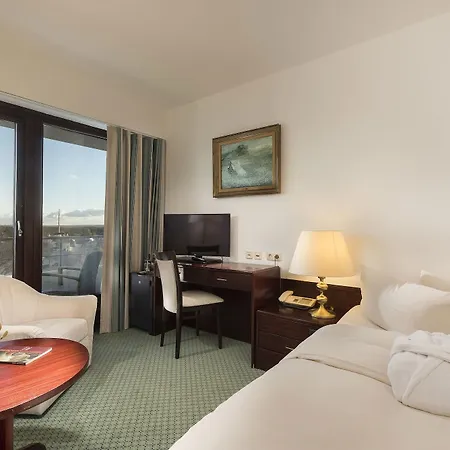 Maritim Seehotel Timmendorfer 4*