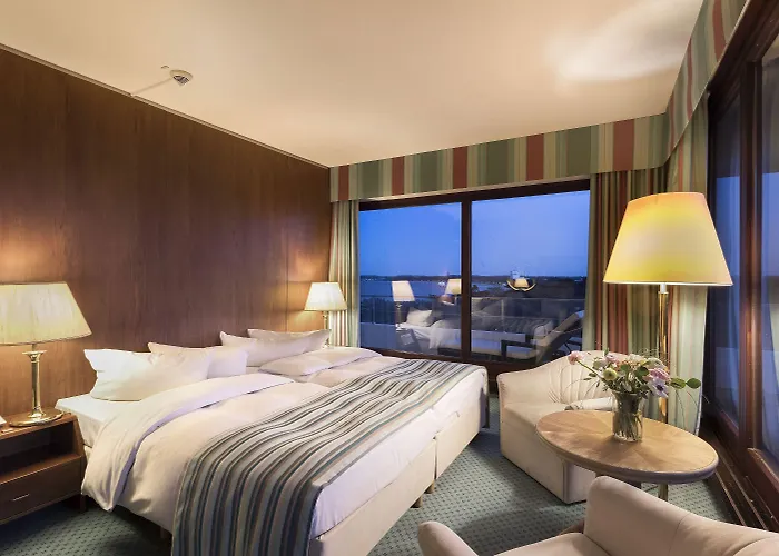 מלון Maritim Seehotel Timmendorfer